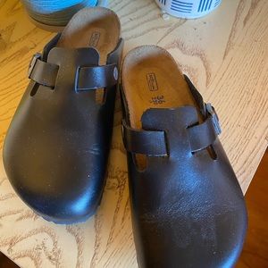 Size 36 Birkenstock Boston black leather clogs